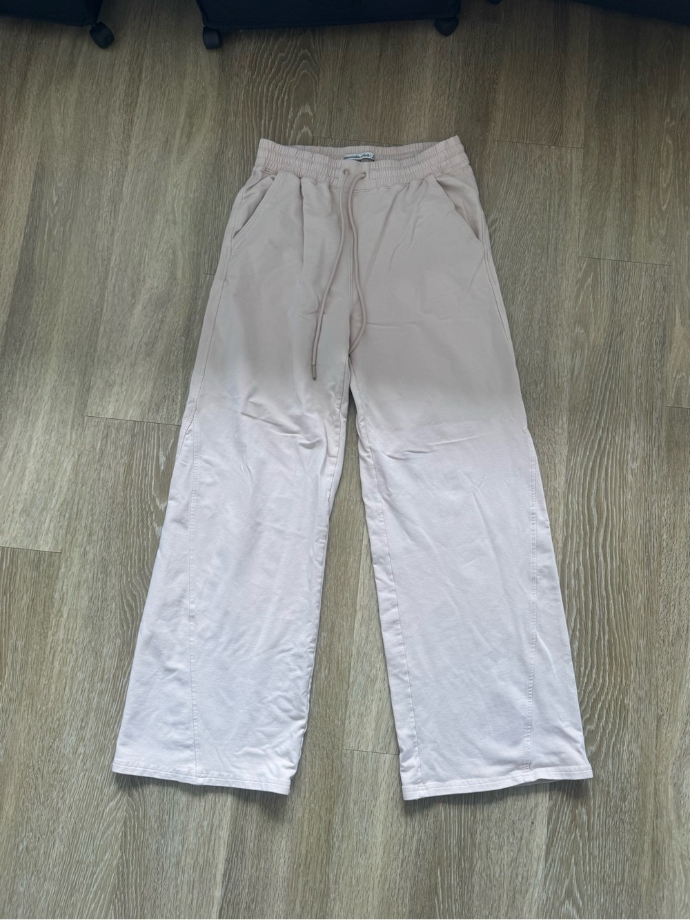 Women’s Wide-Leg Drawstring Pants in Light Pink